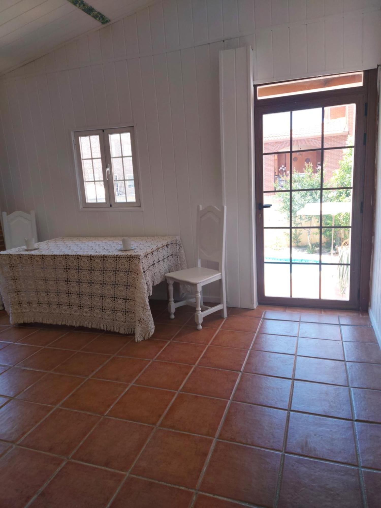 Habitacion,Piscina Y Jardin Azuqueca de Henares Buitenkant foto